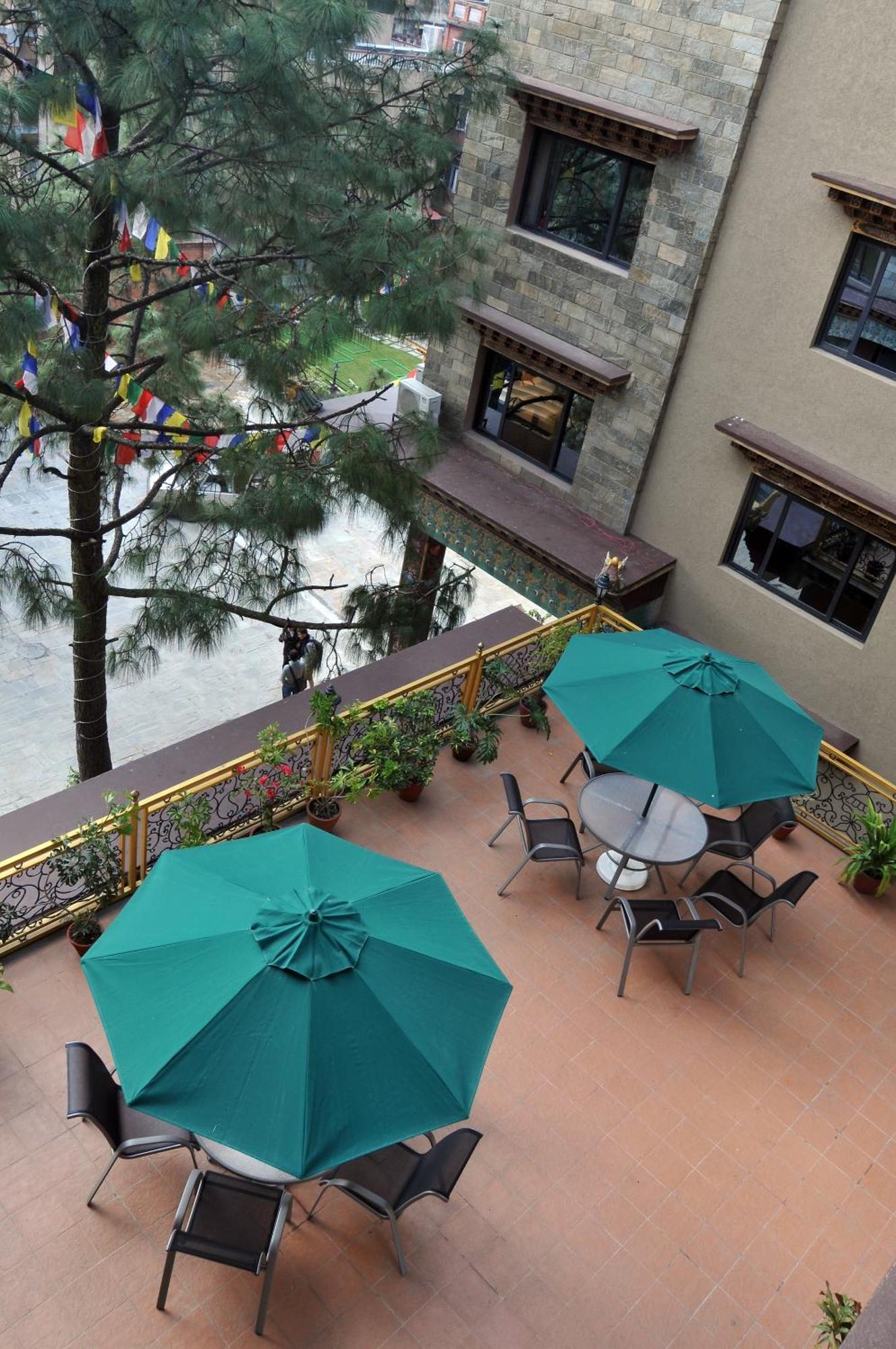 Hotel Tibet International Kathmandu Restaurant foto