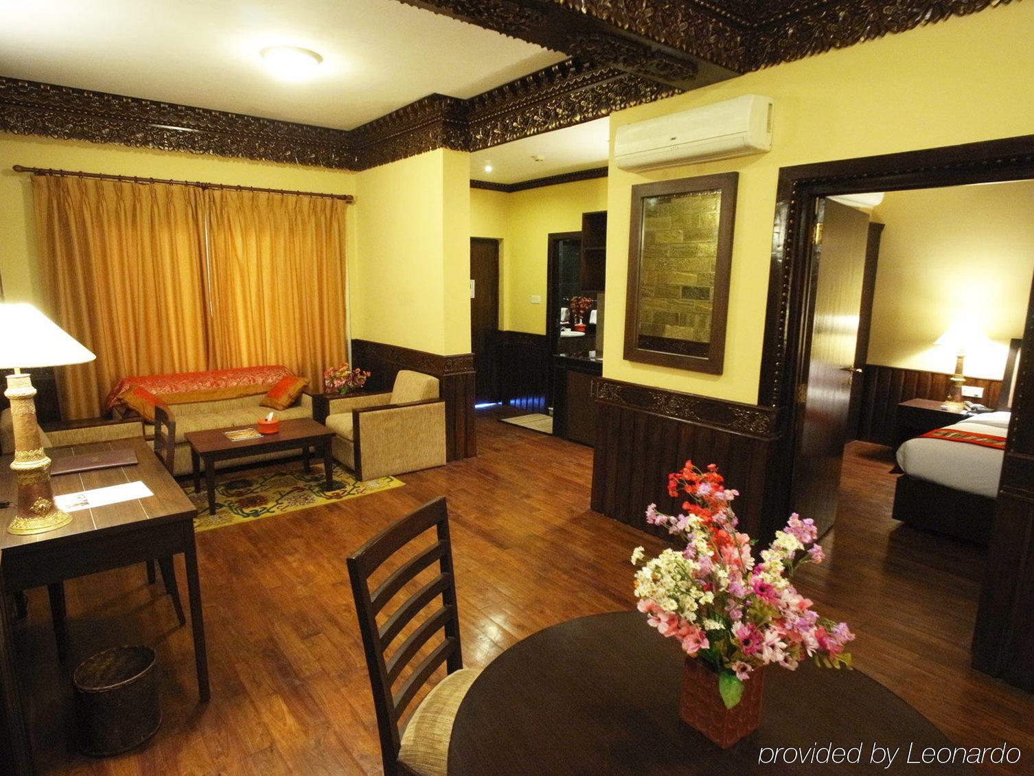 Hotel Tibet International Kathmandu Kamer foto