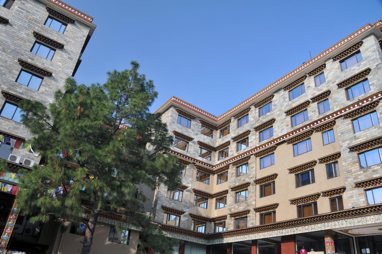 Hotel Tibet International Kathmandu Buitenkant foto