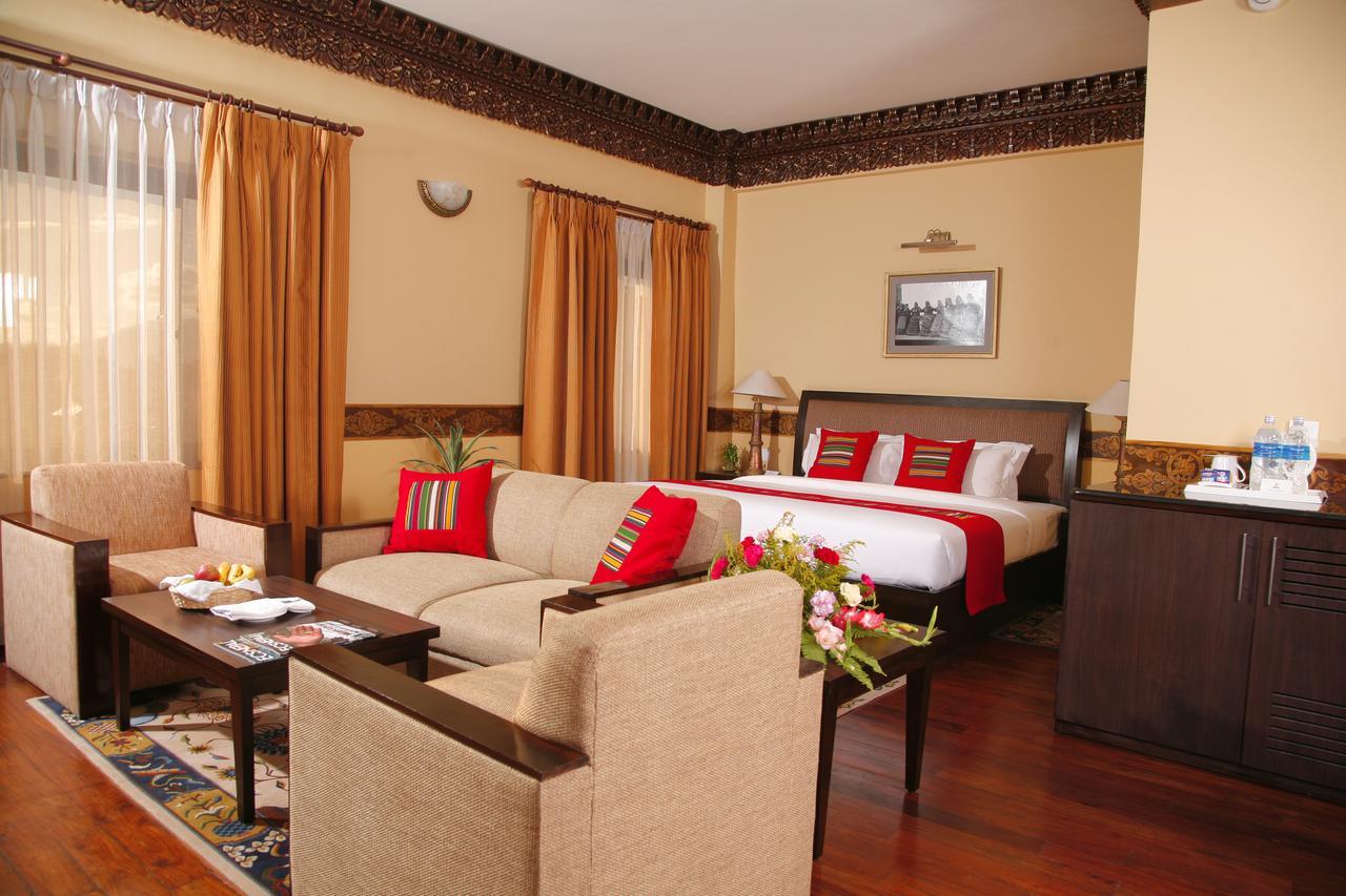 Hotel Tibet International Kathmandu Buitenkant foto