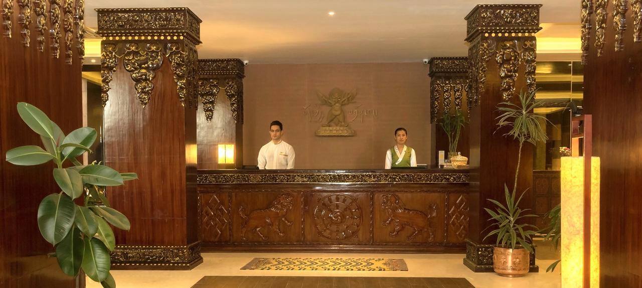 Hotel Tibet International Kathmandu Buitenkant foto